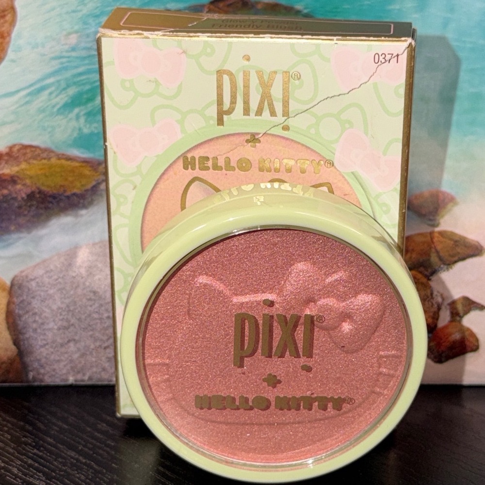 Pixi X Hello Kitty Hello Glow-y Powder Friendly Blush Radiance Powder New